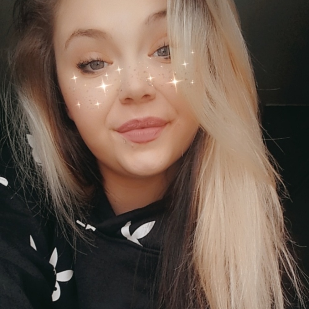 Meet your Posher, Brianna